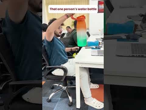 Paani Pine Ka Tarika Thoda Casual Hai